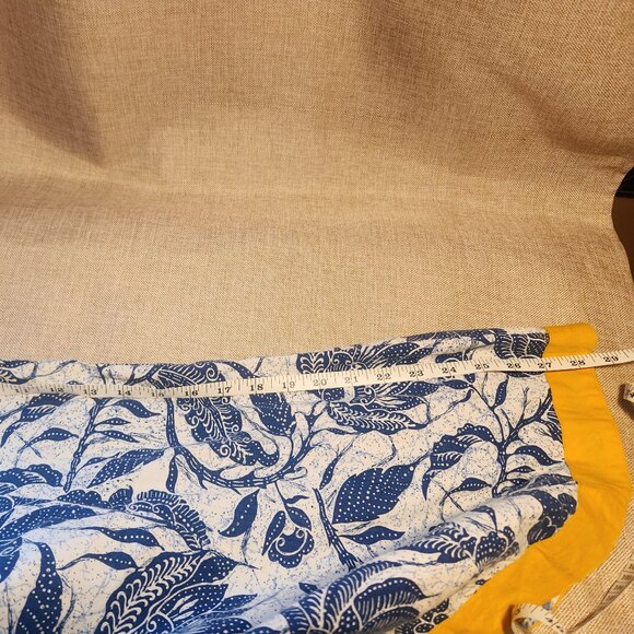 Old Navy Blue and White Floral Cotton Skirt with Yellow Trim Size Small - Picture 2 of 10